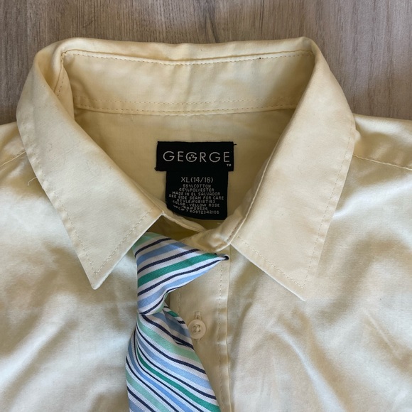 XL 14-16 George Boys Button up longsleeve dress up 3 shirts and 3 ties bundle - Picture 3 of 4
